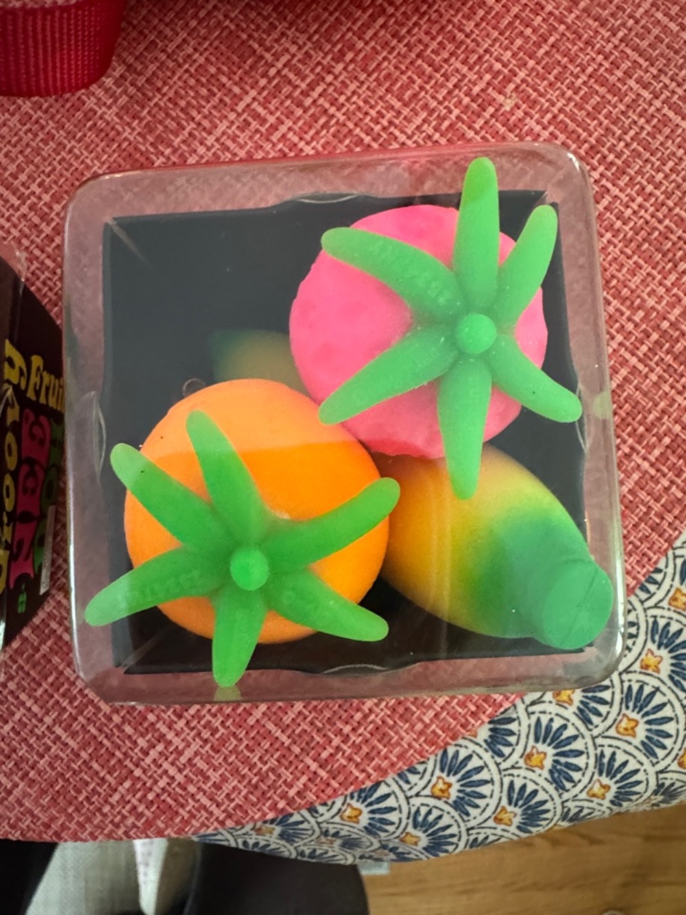 Needoh groovy fruit